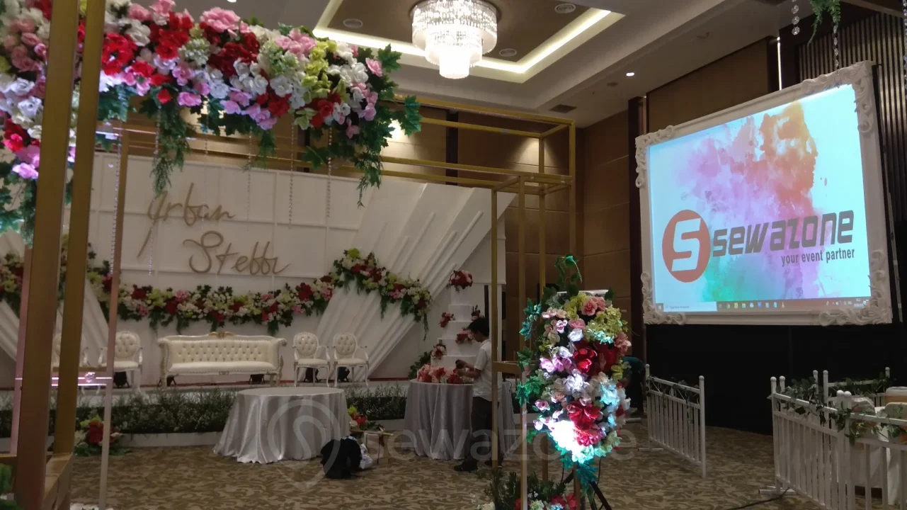 Proyektor Wedding & Screen 3x4m