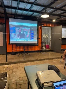 Sewa Proyektor Nobar World Cup